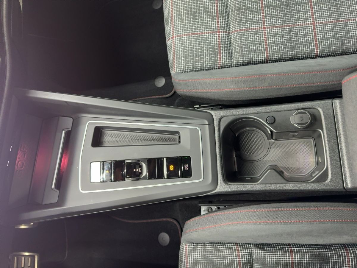 Golf VIII GTI 2.0 TSI DSG DCC LED-Matrix 