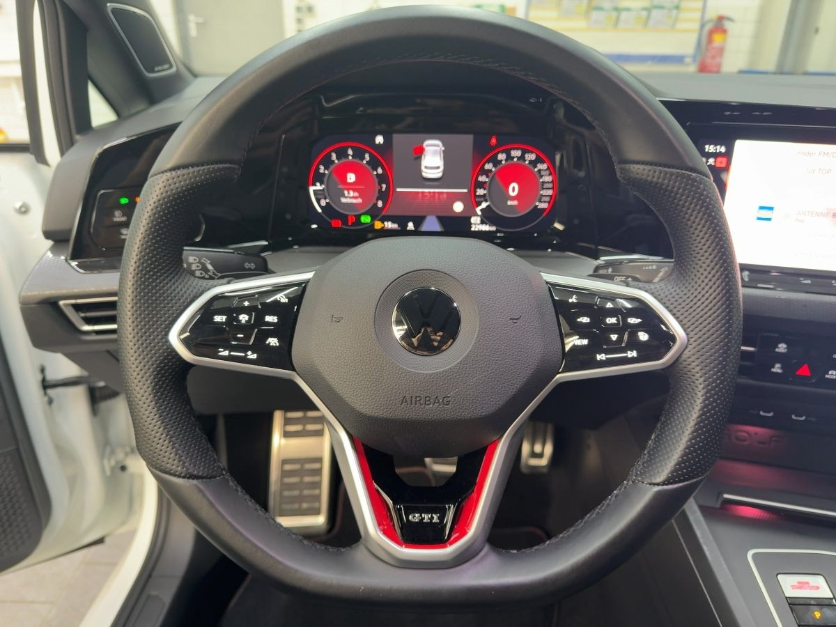 Golf VIII GTI 2.0 TSI DSG DCC LED-Matrix 