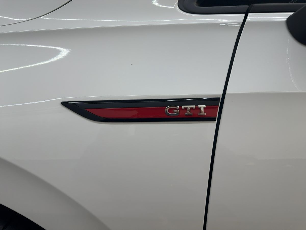 Golf VIII GTI 2.0 TSI DSG DCC LED-Matrix 