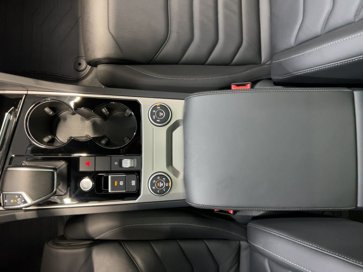 Touareg 3.0 V6 TDI DSG 4M R-Line Pano Luft LED-Matrix Leder Kamera ACC Navi