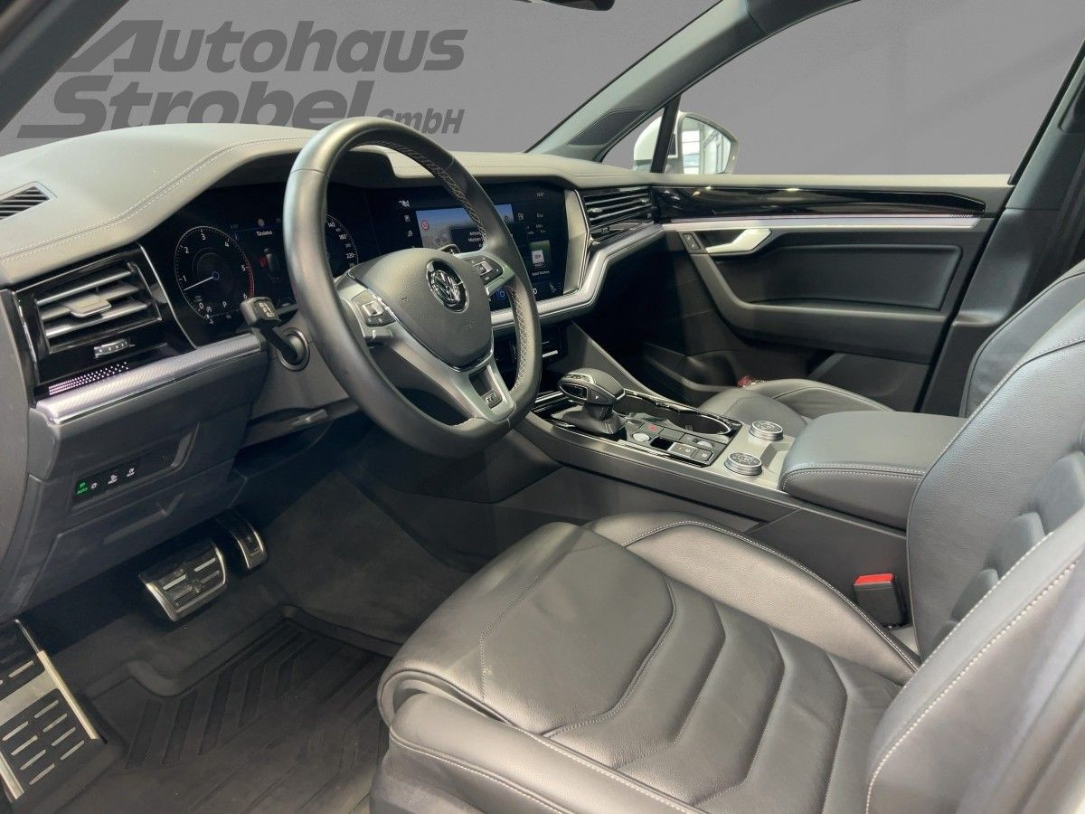 Touareg 3.0 V6 TDI DSG 4M R-Line Pano Luft LED-Matrix Leder Kamera ACC Navi