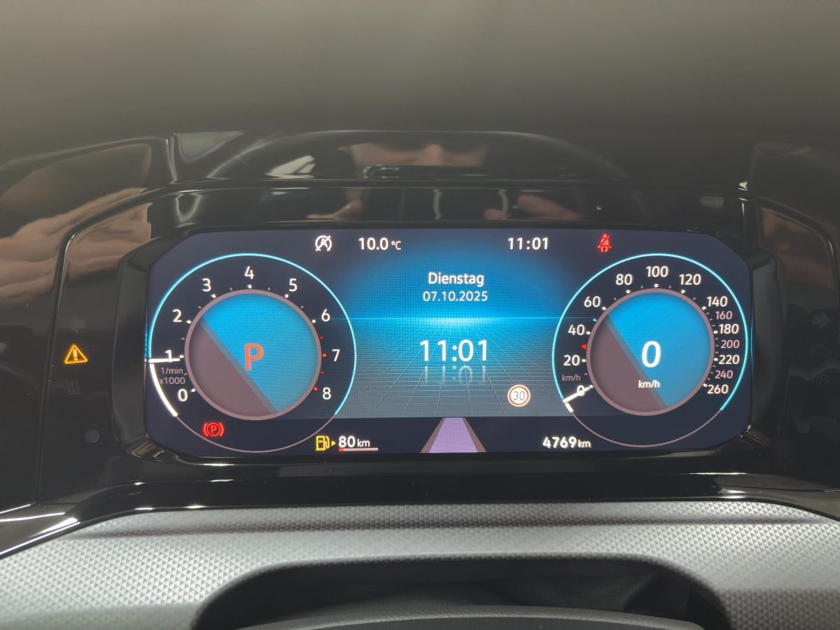 Golf VIII 1.0 TSI DSG 