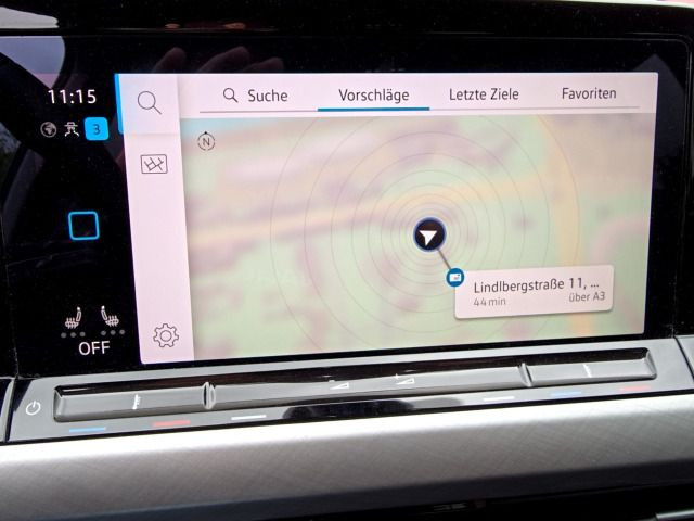 Golf VIII Variant 2.0 TDI DSG Life AHK ACC Navi LED-Matrix DAB+Lane Ass. Keyless