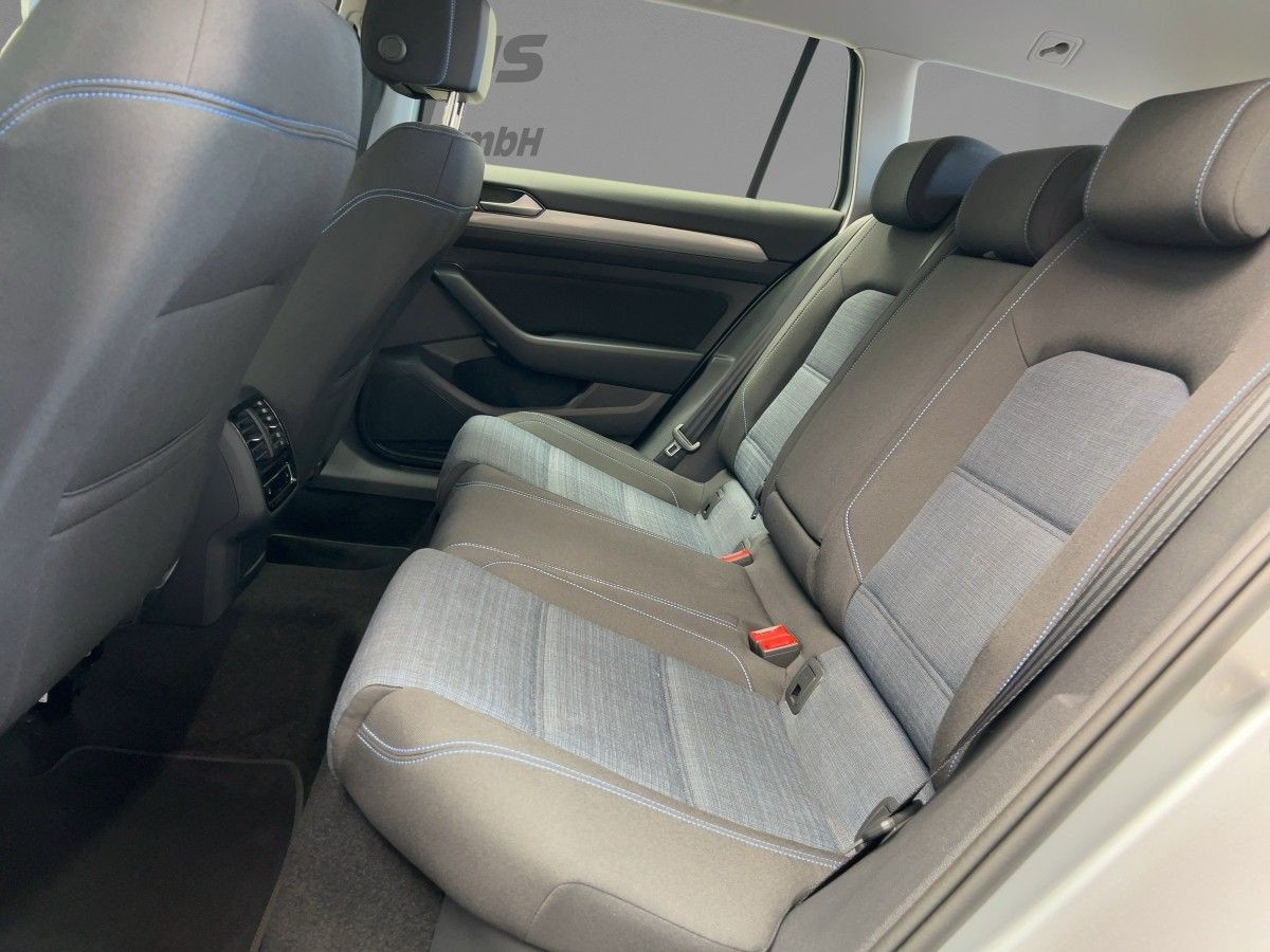 Passat Variant GTE 1.4 TSI DSG ACC AHK Navi Kamera Keyless ergo Side Ass. Sitzh.
