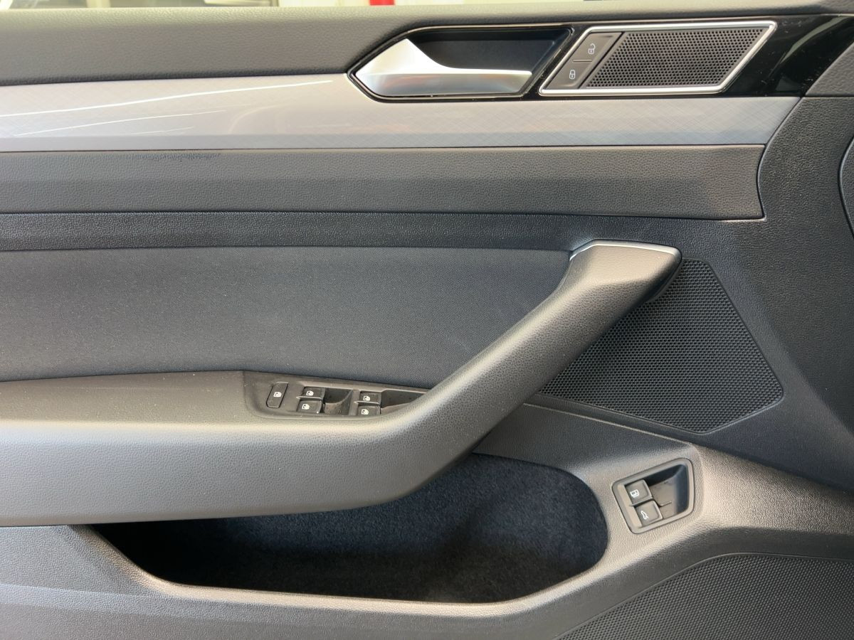 Passat Variant GTE 1.4 TSI DSG ACC AHK Navi Kamera Keyless ergo Side Ass. Sitzh.