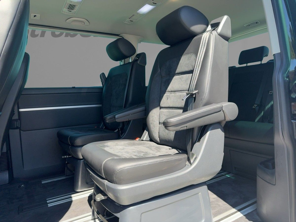 Multivan 2.0 TDI DSG 4M Highline Standh. ACC Navi LED Kamera DAB+ Side Ass. Sitzh.