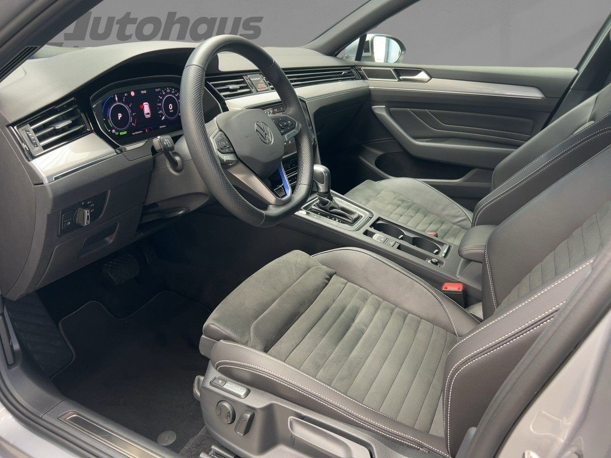Passat Variant GTE 1.4 TSI DSG AHK ACC LED-Matrix Standh. Navi KamerA Park-Ass
