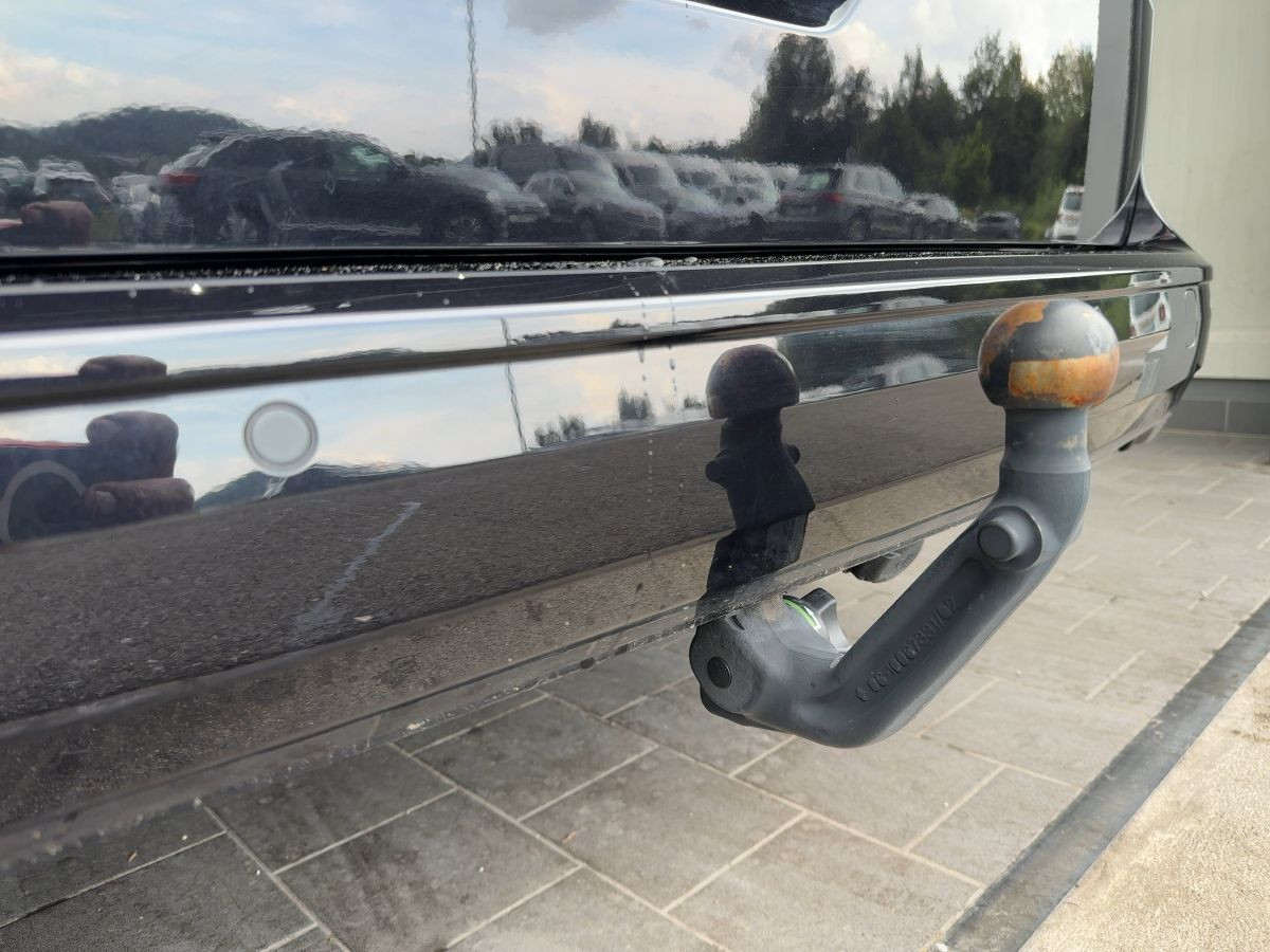 Caddy Kombi 2.0 TDI Life AHK Navi Kamera ACC DAB+Climatronic Sitzhzg Lane-Ass