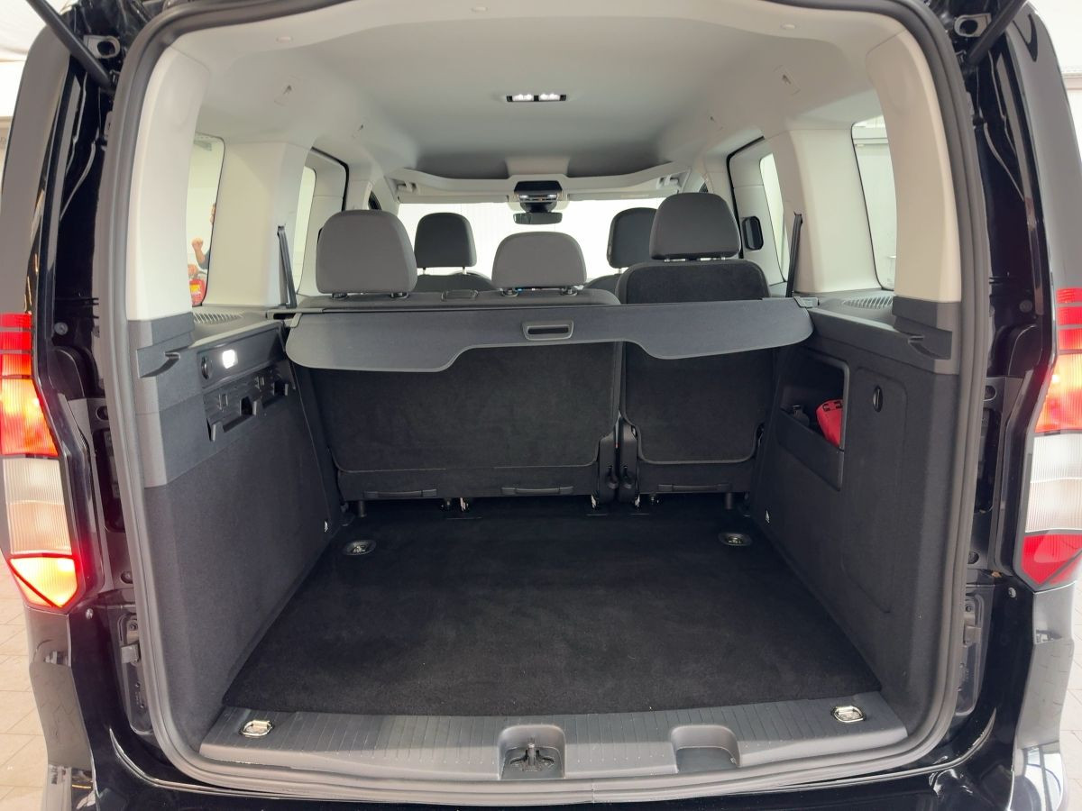 Caddy Kombi 2.0 TDI Life AHK Navi Kamera ACC DAB+Climatronic Sitzhzg Lane-Ass