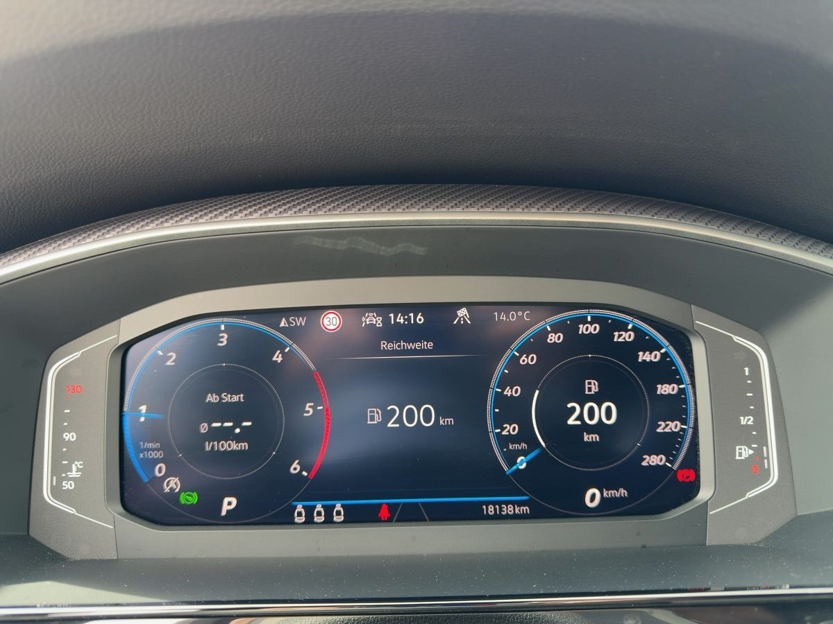 Arteon Shootingbrake 2.0 TDI DSG R-Line ACC DCC AHK Navi LED Standh. Harman Kardon