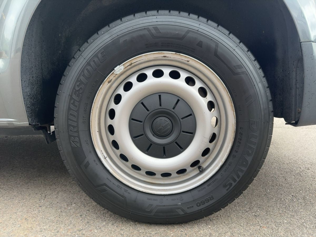 T6.1 Kombi 2.0 TDI LR 8-Sitze ACC Navi LED Parkp. Lane Ass. Bluet. Klima Sitzh.