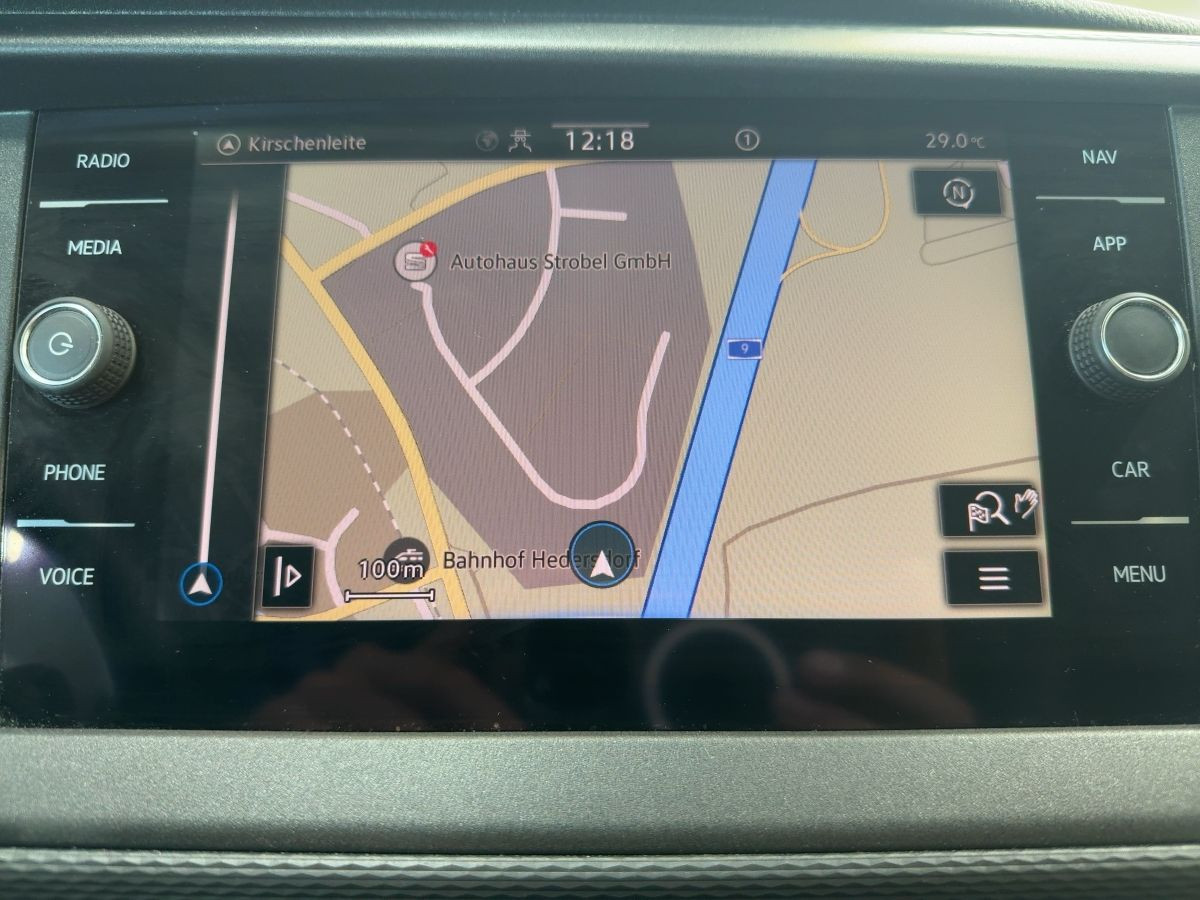 T6.1 Kombi T6.1 2.0 TDI LR DSG 4M 8-Sitzer ACC Navi LED Parkp. Lane Ass. Klima Sitzh.