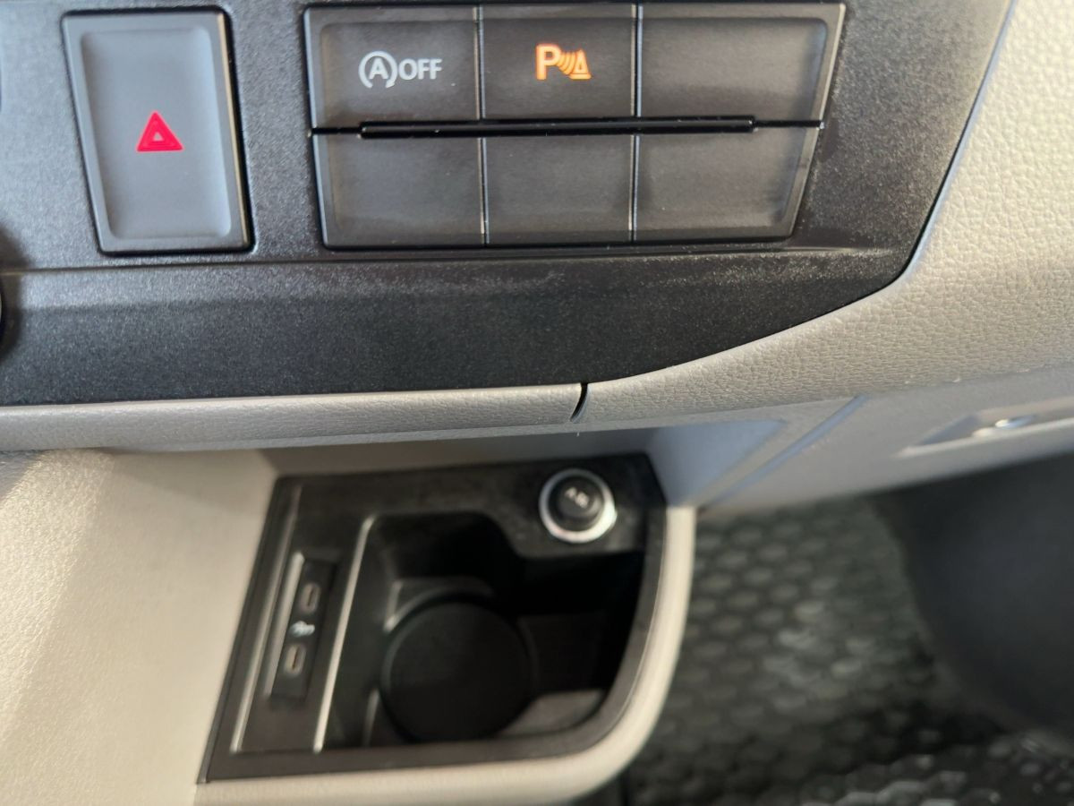 T6.1 Kombi 2.0 TDI LR 4M 8-Sitze ACC Navi LED Parkp. Lane Ass. Bluet. Klima