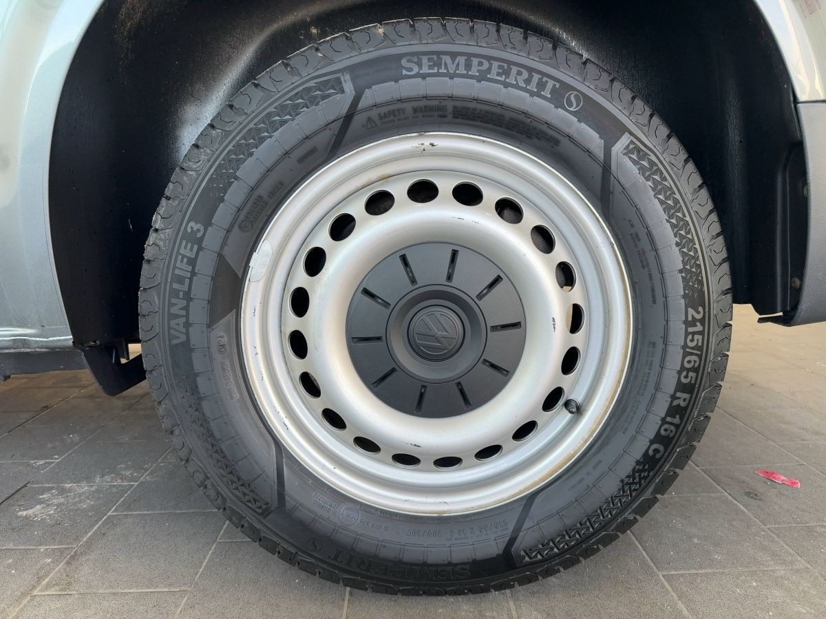 T6.1 Kombi 2.0 TDI LR 4M 8-Sitze ACC Navi LED Parkp. Lane Ass. Bluet. Klima