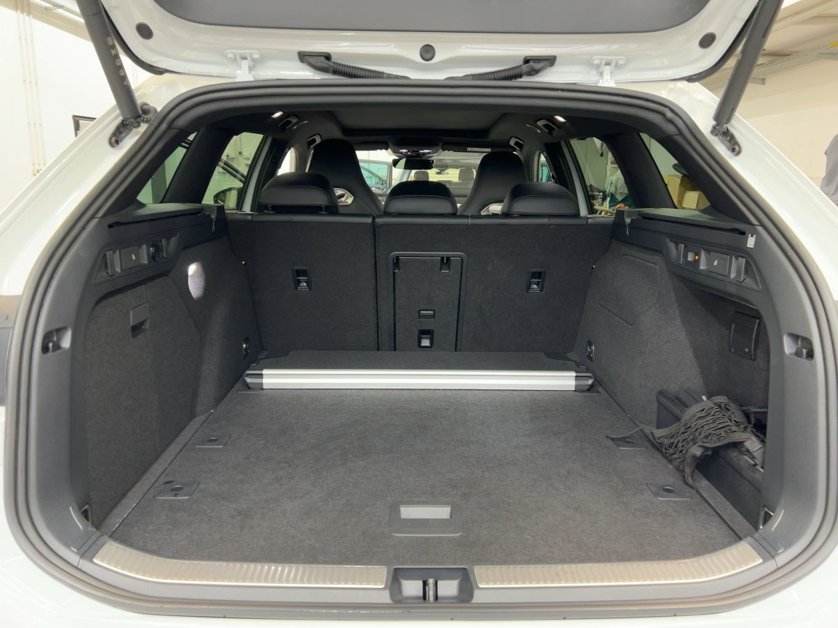 Passat Variant 2.0 TDI DSG R-Line ab 3,99% 