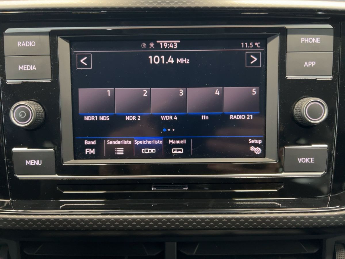 T-Cross 1.5 TSI DSG Life ACC Front-Ass Lane-Ass Bluet. Start/Stopp DAB+