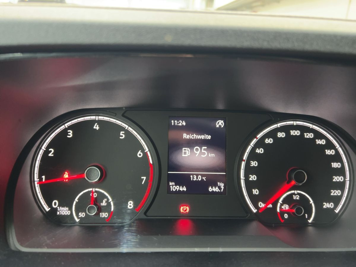 Caddy Maxi Commerce 1.5 TSI Cargo Navi Klima Einparkh. DAB+ Bluet.