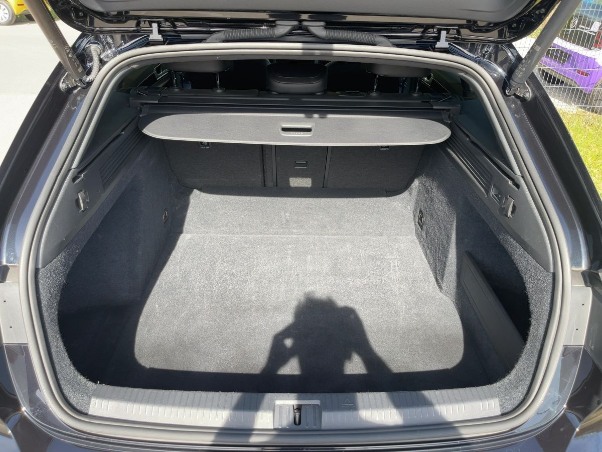 Arteon Shootingbrake 2.0 TDI DSG 4M R-Line ab 1,99% AHK ACC LED Navi ergo Einparkh. Keyless