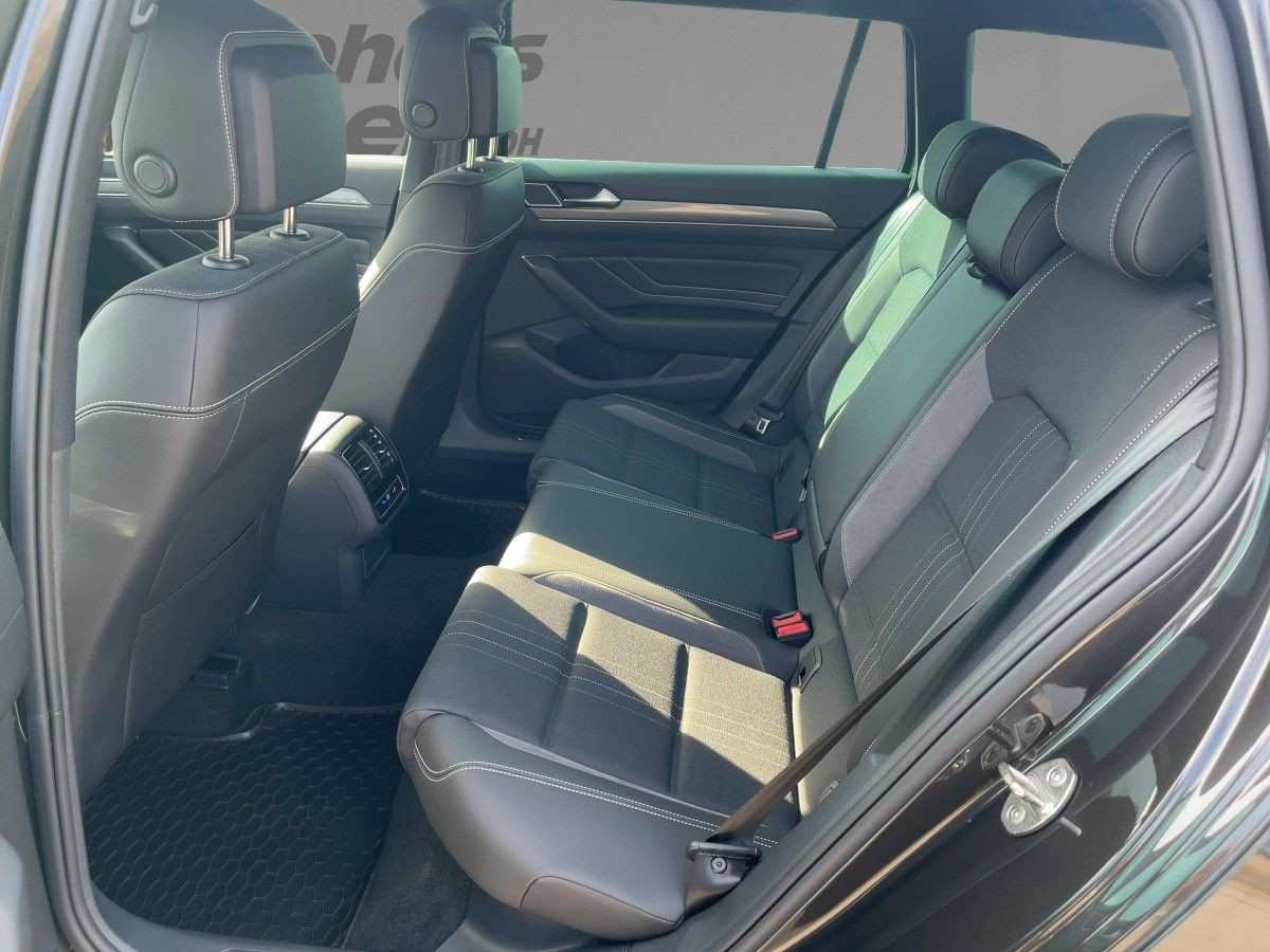 Passat Variant ALLTRACK 2.0 TDI DSG 4M AHK ACC Standh. LED-Matrix Navi ergo Kamera