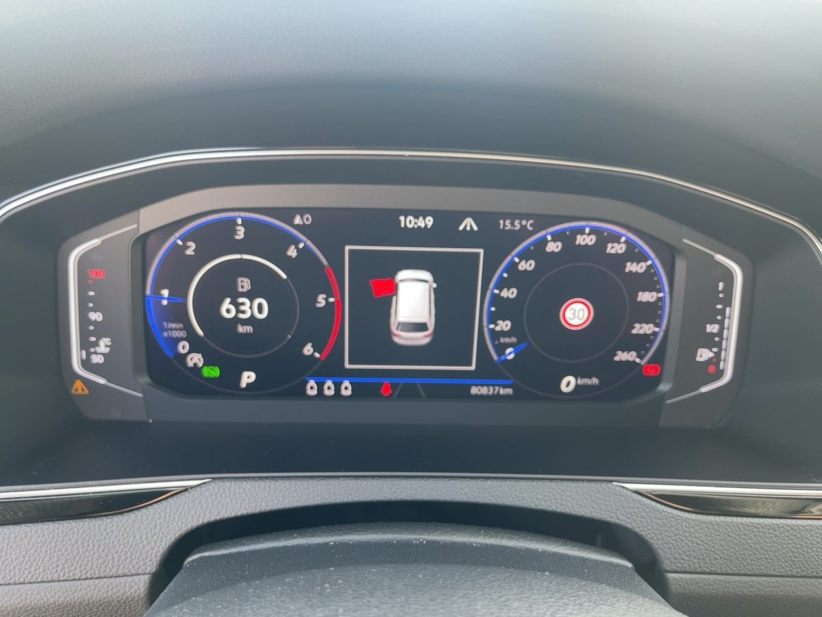 Passat Variant ALLTRACK 2.0 TDI DSG 4M AHK ACC Standh. LED-Matrix Navi ergo Kamera