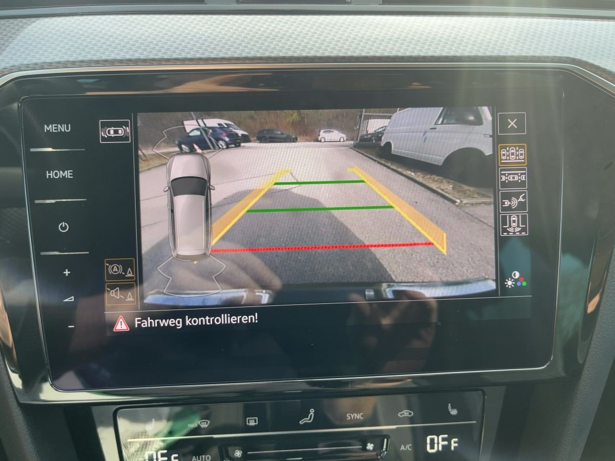 Passat Variant ALLTRACK 2.0 TDI DSG 4M AHK ACC Standh. LED-Matrix Navi ergo Kamera