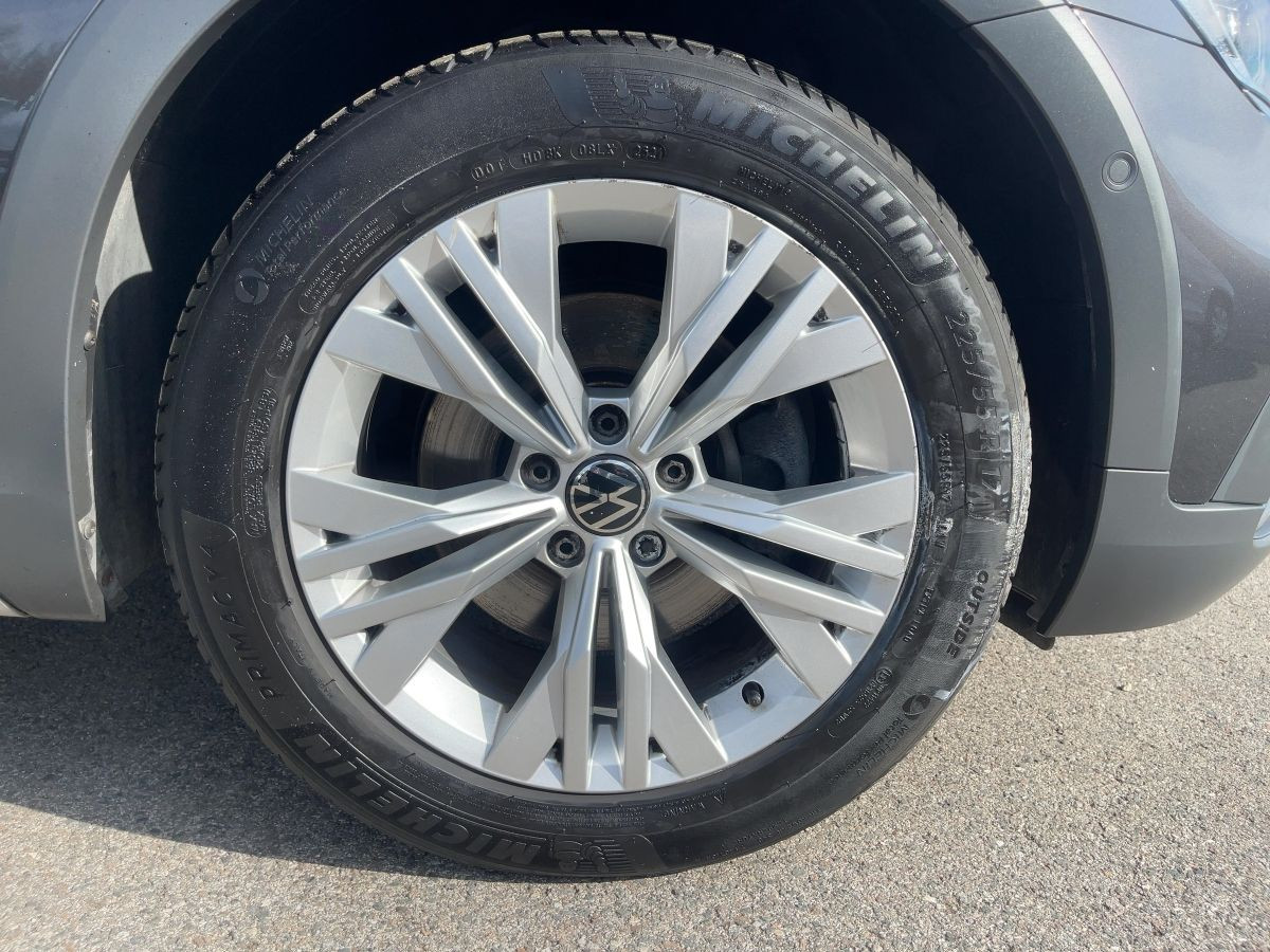 Passat Variant ALLTRACK 2.0 TDI DSG 4M AHK ACC Standh. LED-Matrix Navi ergo Kamera