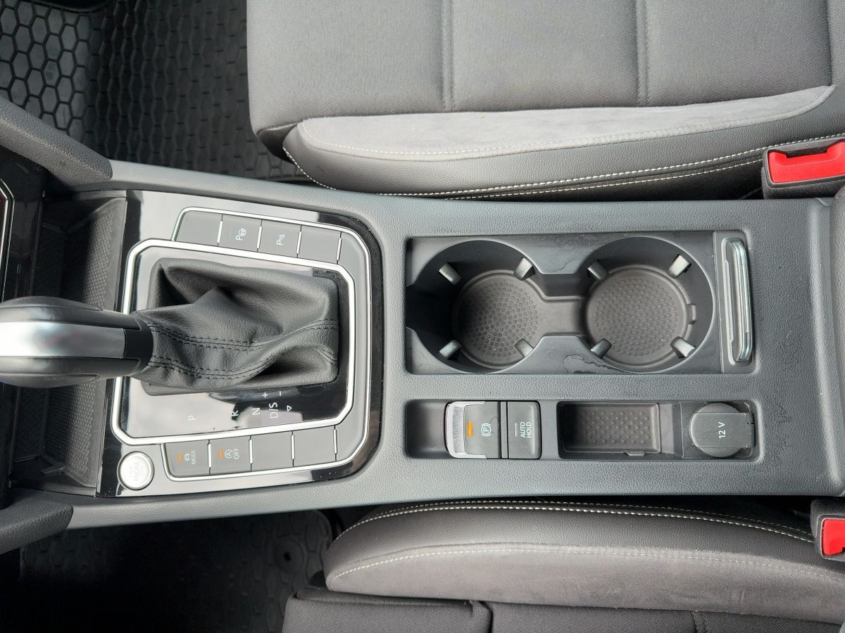 Passat Variant ALLTRACK 2.0 TDI DSG 4M AHK ACC Standh. LED-Matrix Navi ergo Kamera