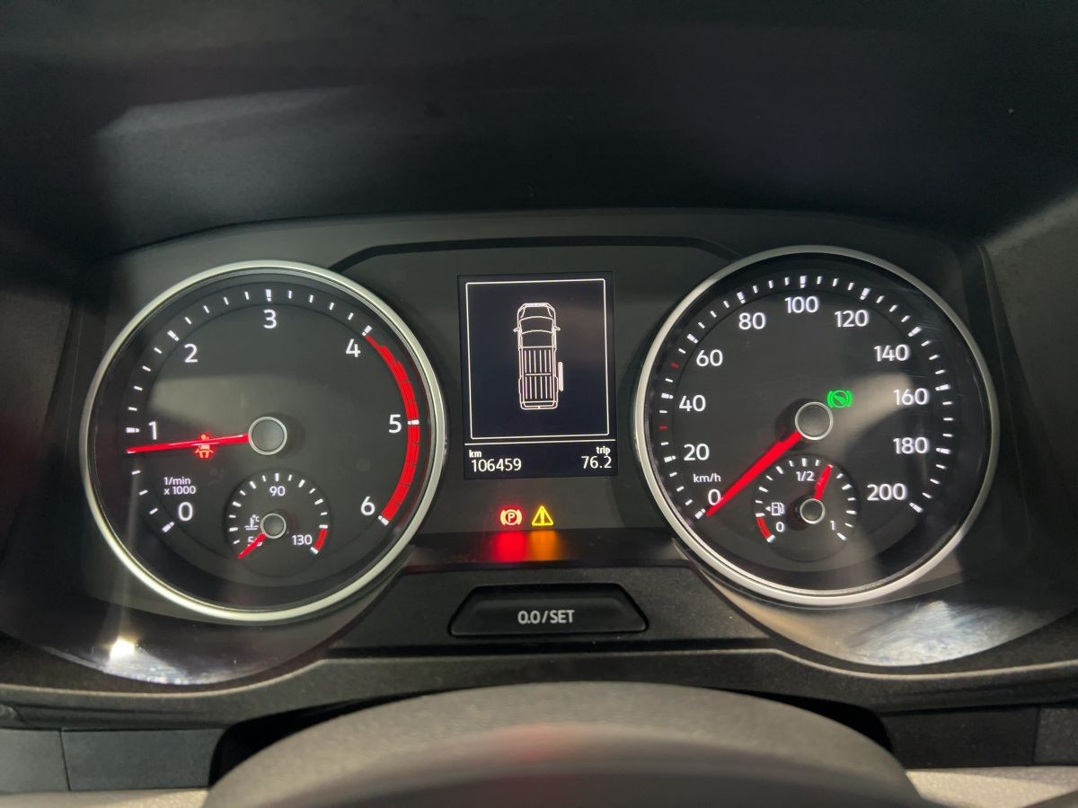 Crafter Kasten 30 2.0 TDI DSG AHK Tempo Parkp. Klima Bluet. Sitzh. Blind Spot