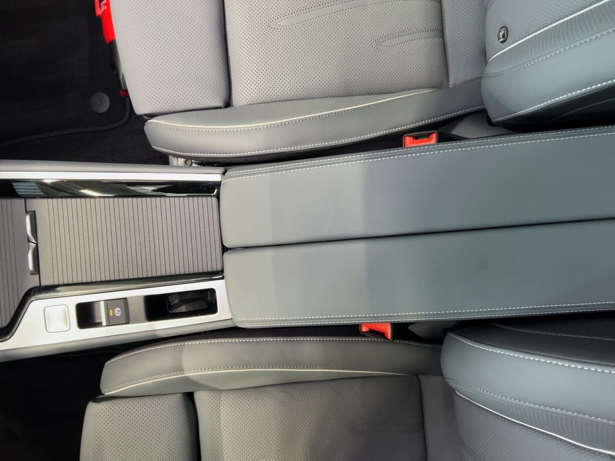 Passat Variant 1.5 TSI DSG eHybrid Elegance ab3,99% DCC LED-Matrix Navi Leder Harman Kar