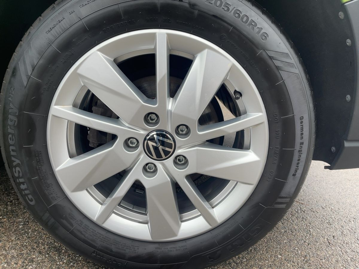 Caddy 2.0 TDI ACC Navi LED Kamera DAB+ Climatronic ISOFIX Sitzh. Bluet.