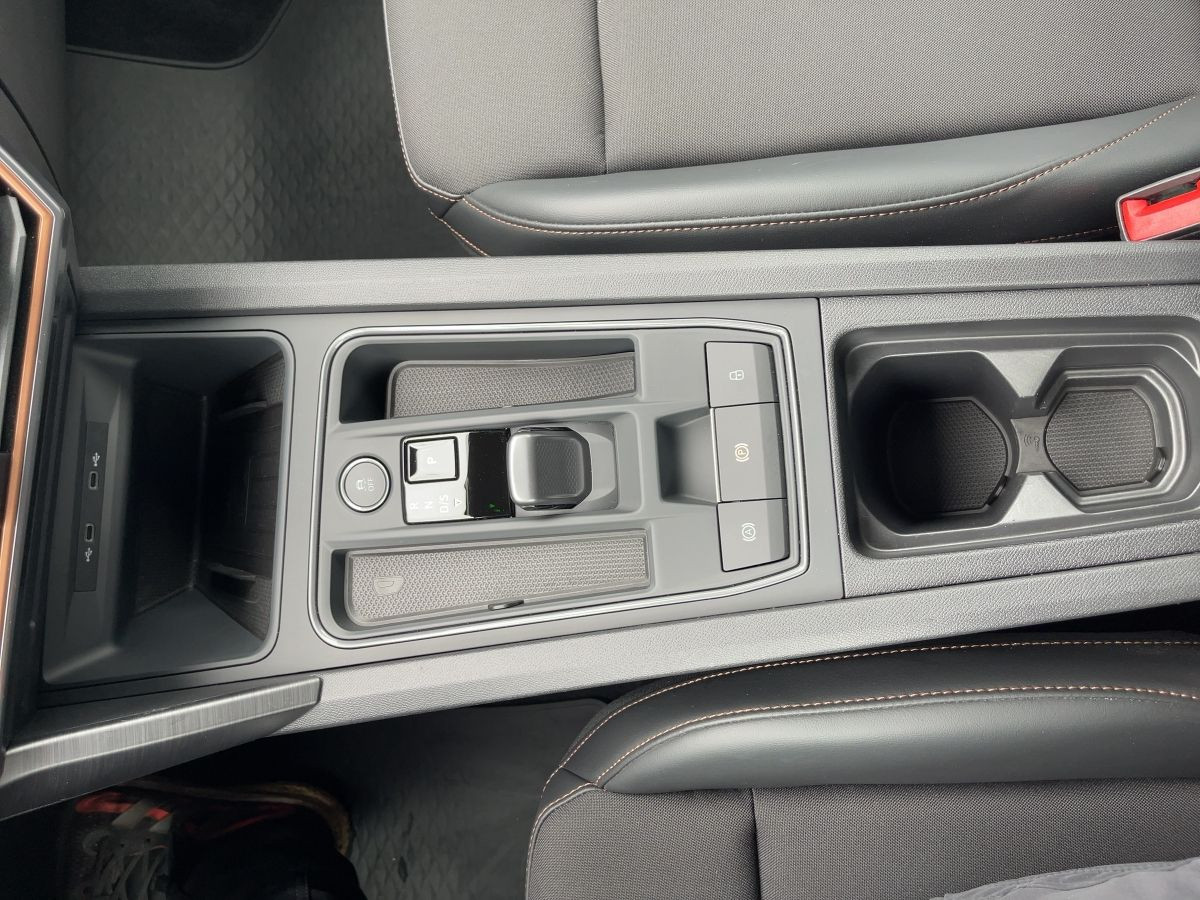 Formentor VZ5 2.5 TFSI DSG 4-Drive DCC Beats-Audio LED Navi Kamera Keyless