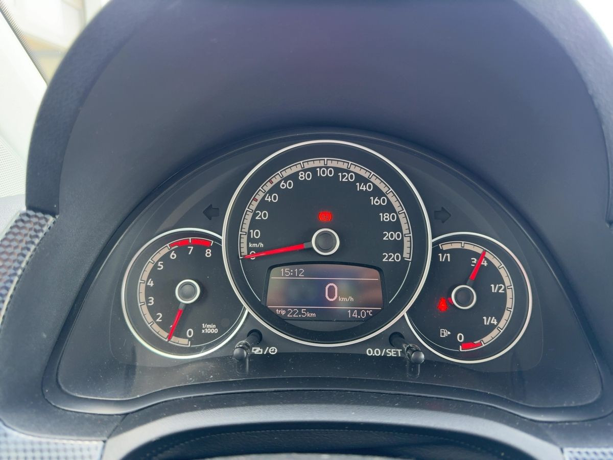 up! 1.0 move up! ab 3,99% Kamera Tempo Klima Bluet. USB