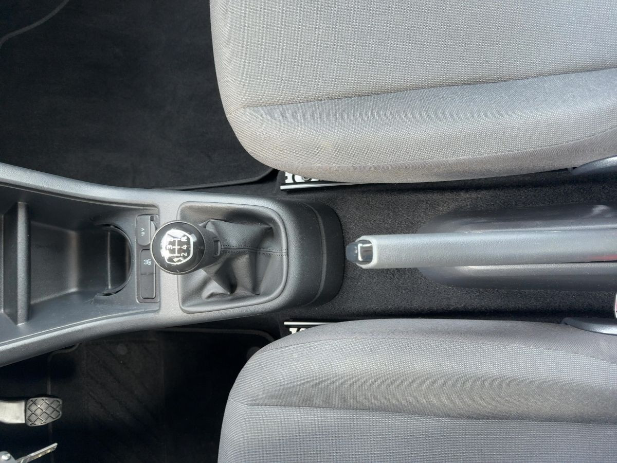 up! 1.0 move up! ab 3,99% Kamera Tempo Klima Bluet. USB