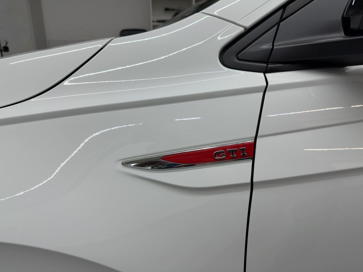 Polo GTI 2.0 TSI DSG LED Radio Bluet. Sitzhzg. Sport Select Klima