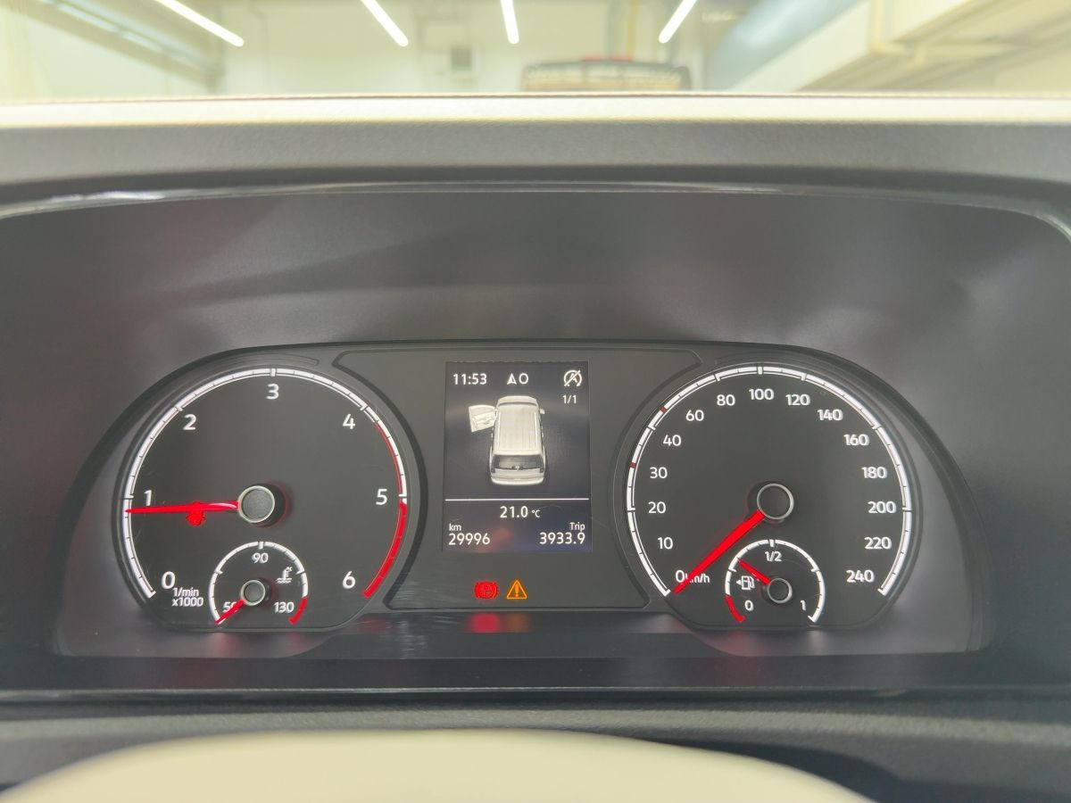 Caddy 2.0 TDI Life ACC Navi Kamera Climatronic Bluet. Sitzh.