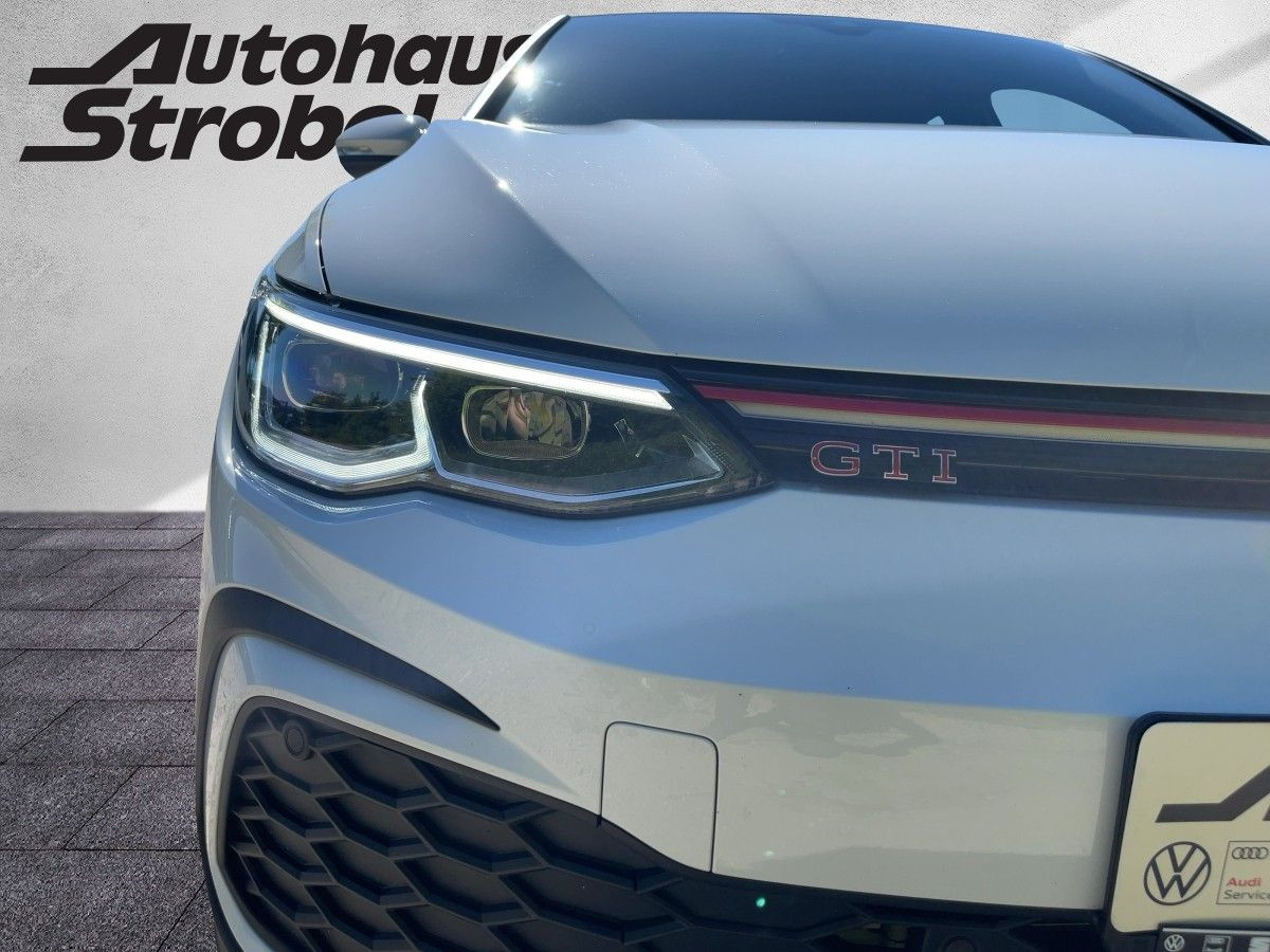 Golf VIII GTI 2.0 TSI LED Plus Einparkh. DAB+ Lane Ass. Keyless Bluet.