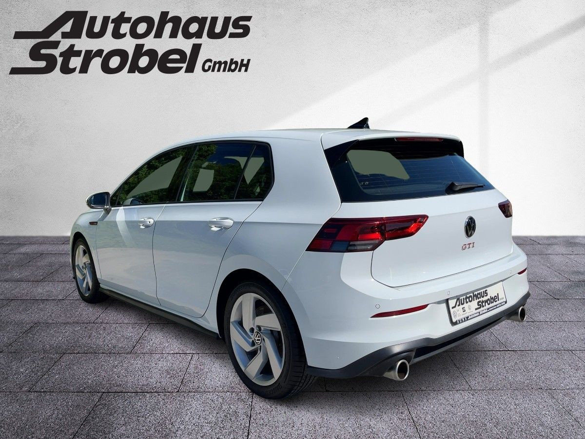 Golf VIII GTI 2.0 TSI LED Plus Einparkh. DAB+ Lane Ass. Keyless Bluet.
