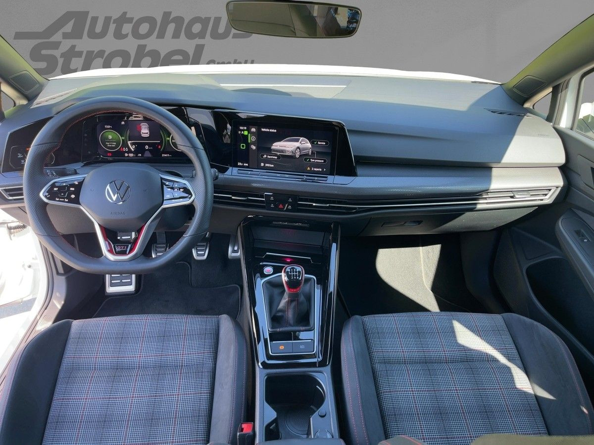 Golf VIII GTI 2.0 TSI LED Plus Einparkh. DAB+ Lane Ass. Keyless Bluet.