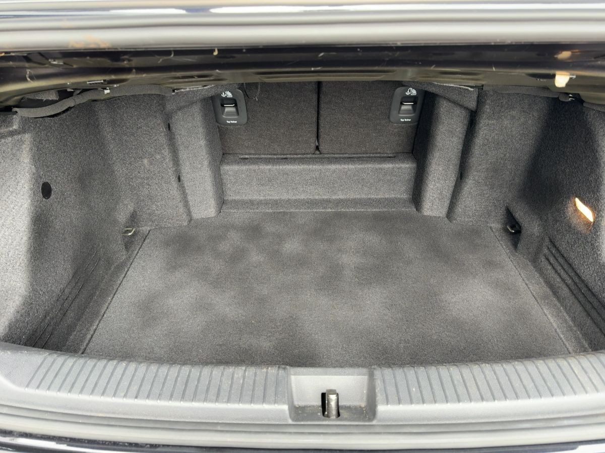 T-Roc Cabriolet 1.5 TSI DSG R-Line ACC LED Leder Navi Kamera Keyless Sitzhzg Blind-Spot