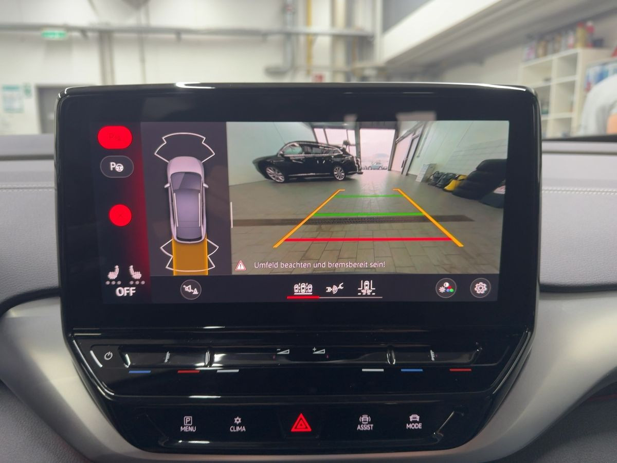 ID.4 Pro Performance 82 kWh Wärmep. ab 1,49% ACC AHK Navi LED-Matrix Kamera