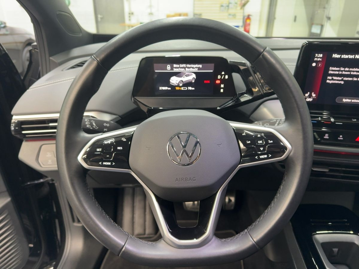 ID.4 Pro Performance 82 kWh Wärmep. ab 1,49% ACC AHK Navi LED-Matrix Kamera