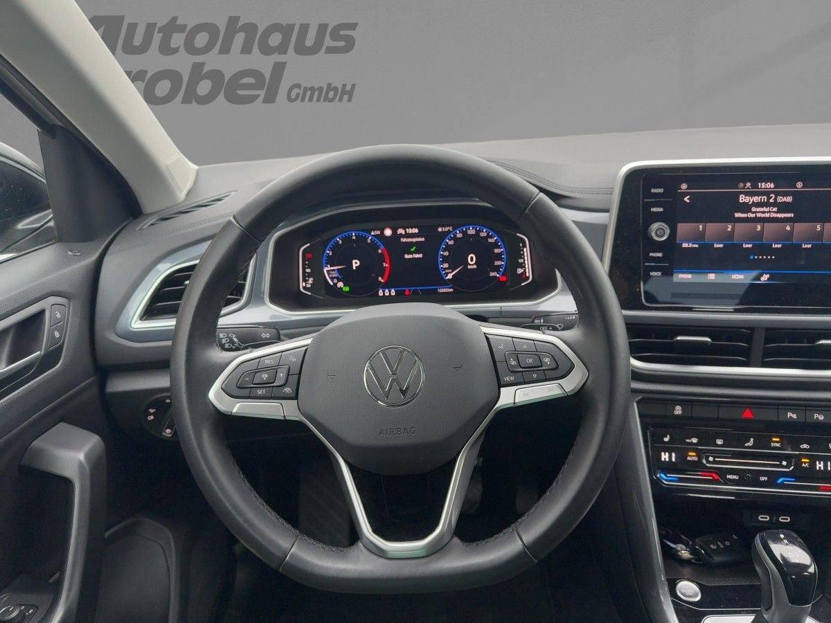 T-Roc 1.5 TSI DSG Style AHK ACC LED Navi Pano Kamera Keyless Sitzhzg Bluet.