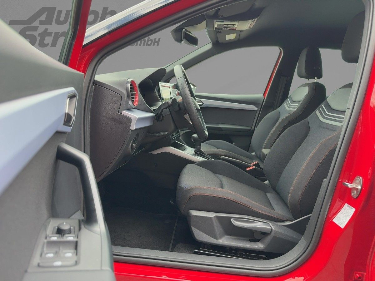 Arona 1.0 TSI DSG FR Kamera ACC LED Park Ass. Lane Ass. Climatronic