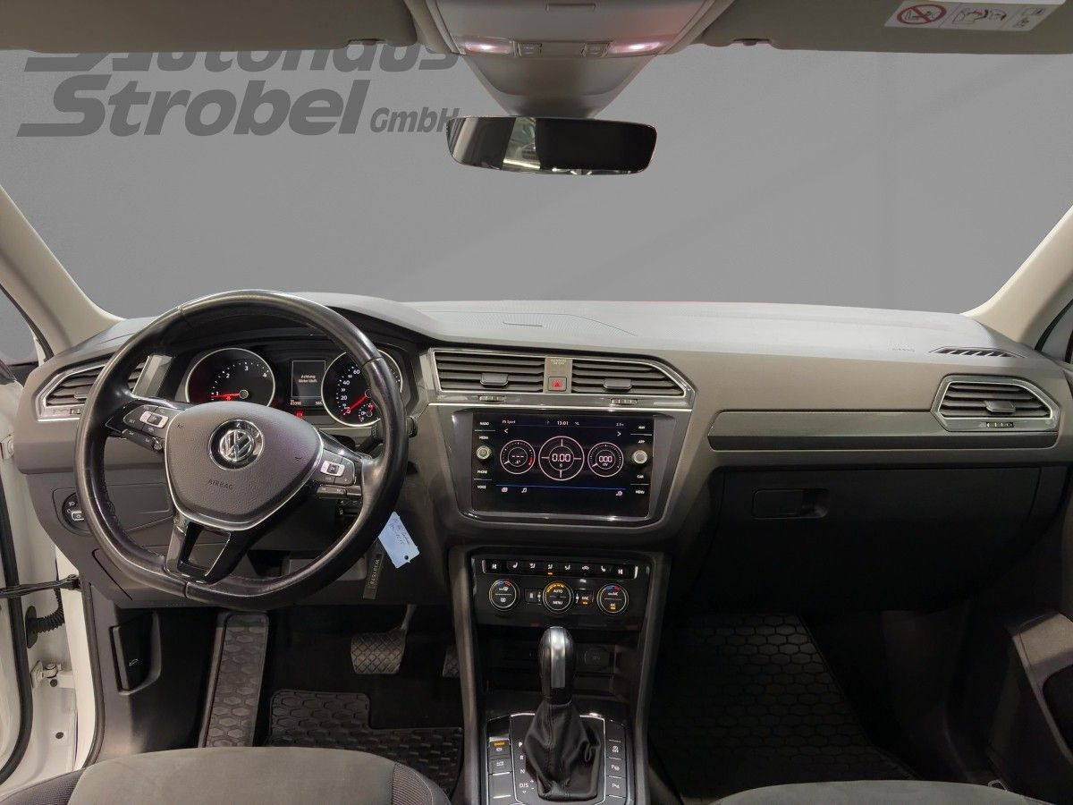 Tiguan 2.0 TDI DSG 4M Highline Standh. ACC LED Navi Kamera Bluet. Lane-Ass