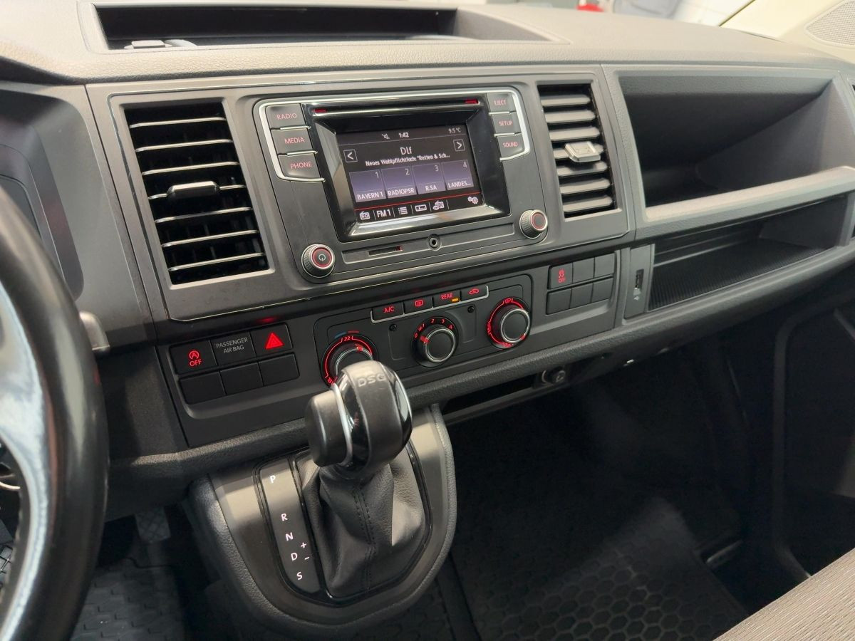 T6 Caravelle 2.0 TDI DSG LR 4M Comfortline 9-Sitzer Start/Stopp USB Tempo. Bluet.