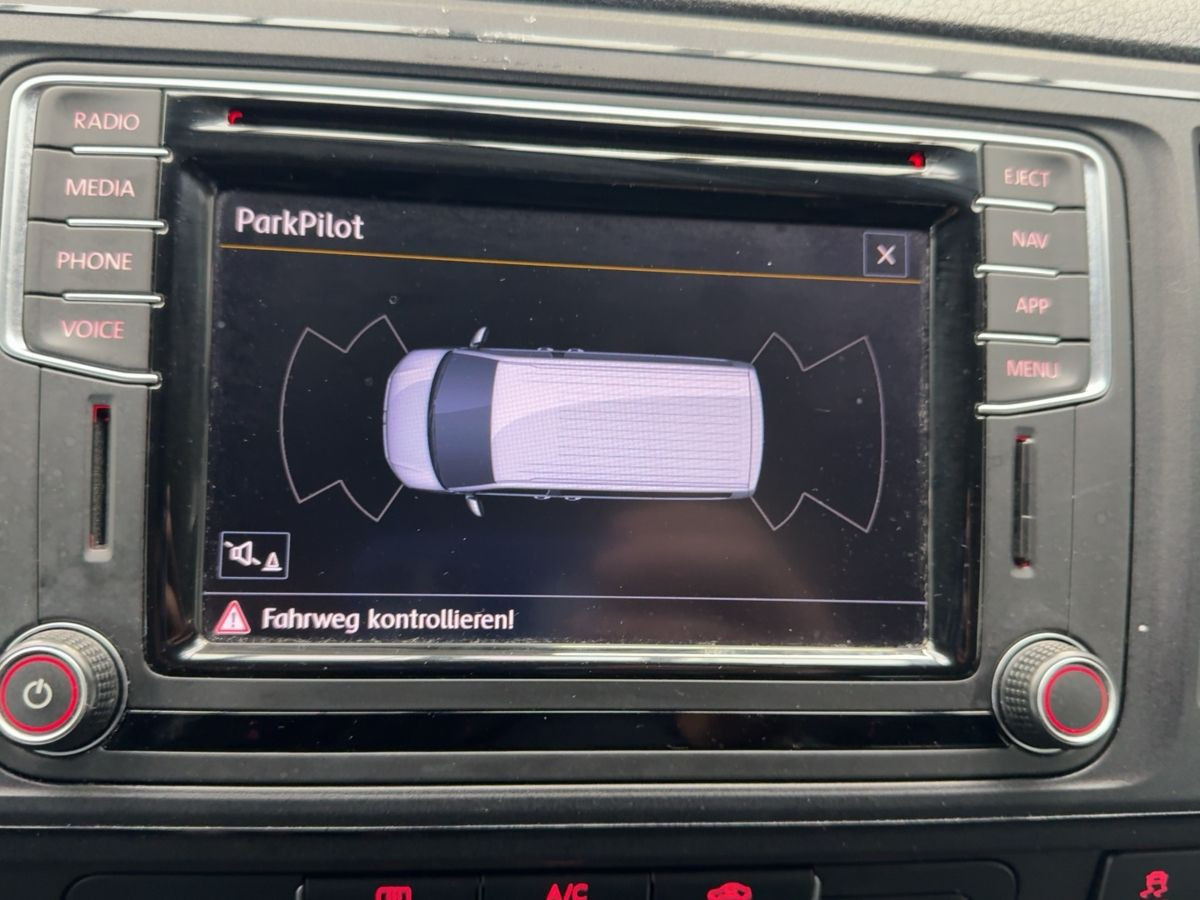 T6 Kombi T6.1 2.0 TDI LR 4M 9-Sitze Navi Bluet. Parkp. Start/Stopp Klima