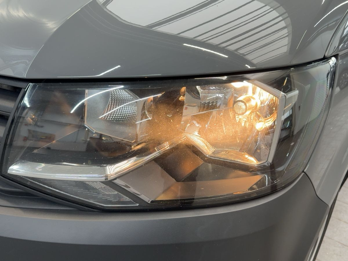 T6 Kombi T6.1 2.0 TDI LR 4M 9-Sitze Navi Bluet. Parkp. Start/Stopp Klima