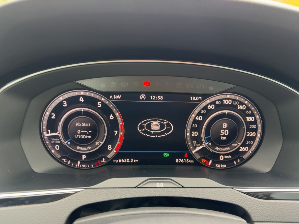 Passat Variant ALLTRACK 2.0 TSI DSG 4M DCC AHK ACC LED Navi Pano Kamera Sitzhzg Bluet.