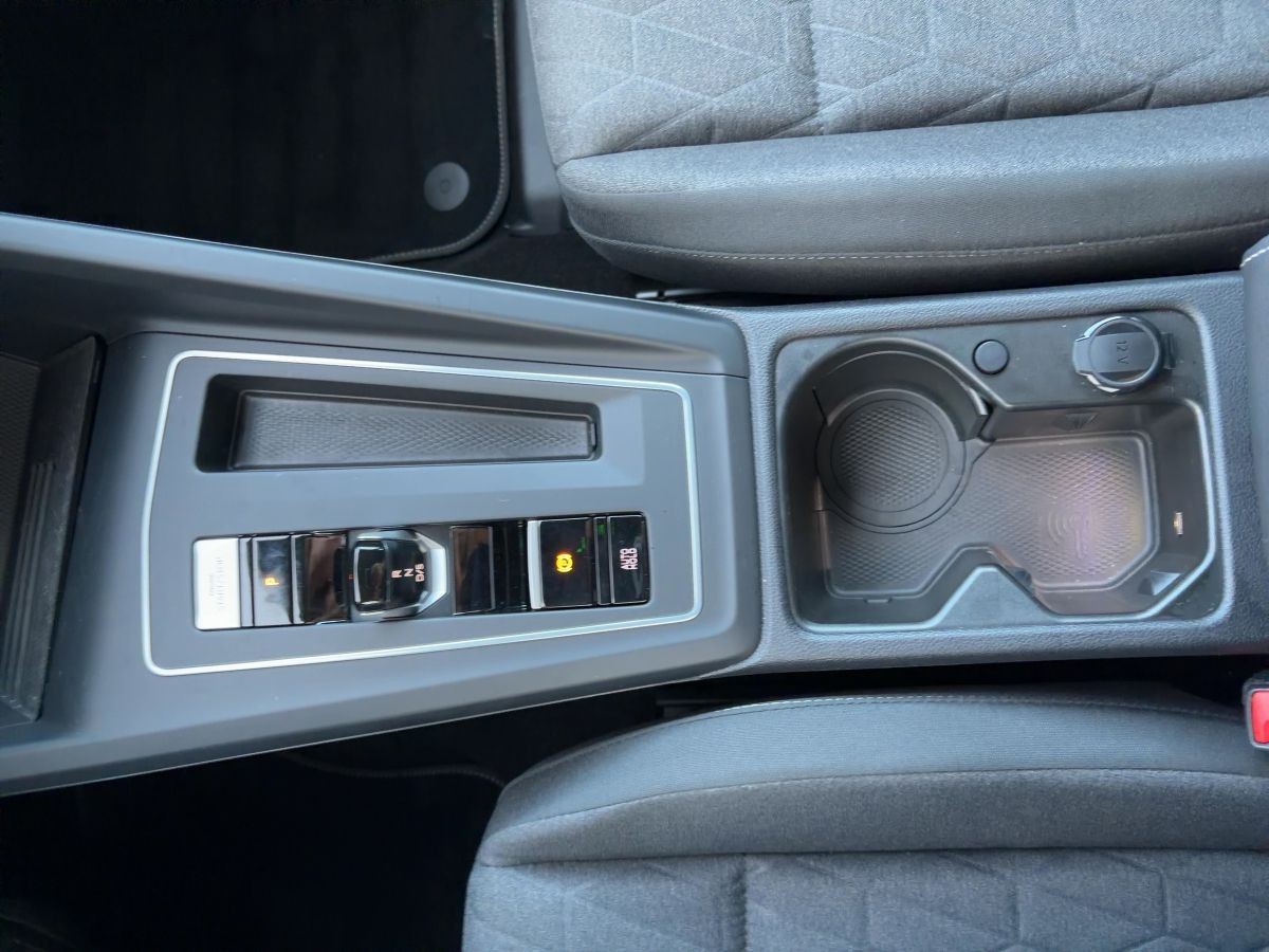 Golf VIII Variant 1.5 eTSI DSG Life ab 3,99% AHK ACC LED-Matrix Head-Up Kamera Navi Side-Ass