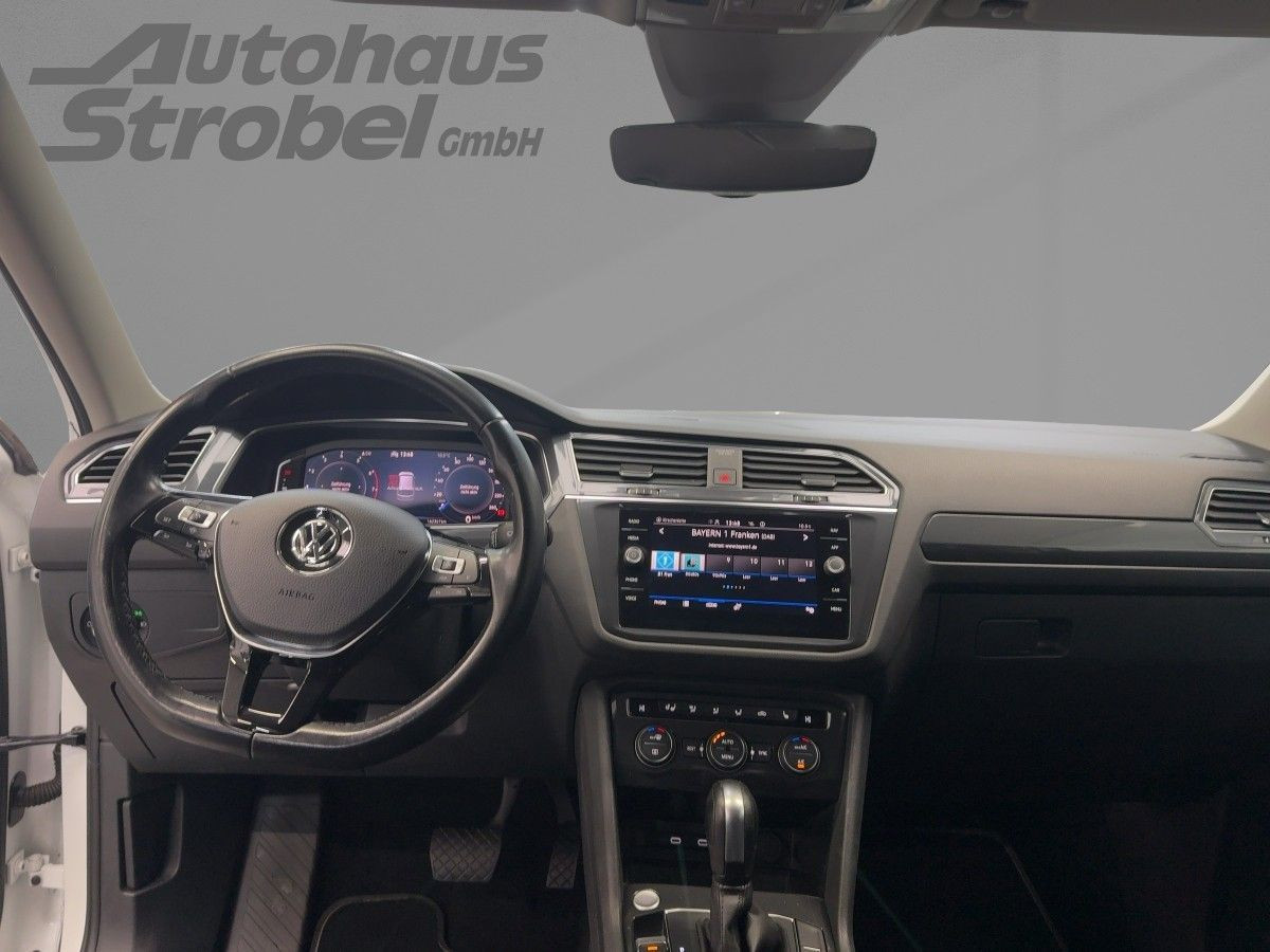 Tiguan Allspace 1.5 TSI DSG R-Line 20 Zoll ACC Navi LED Kamera Keyless Climatronic Sitzh.